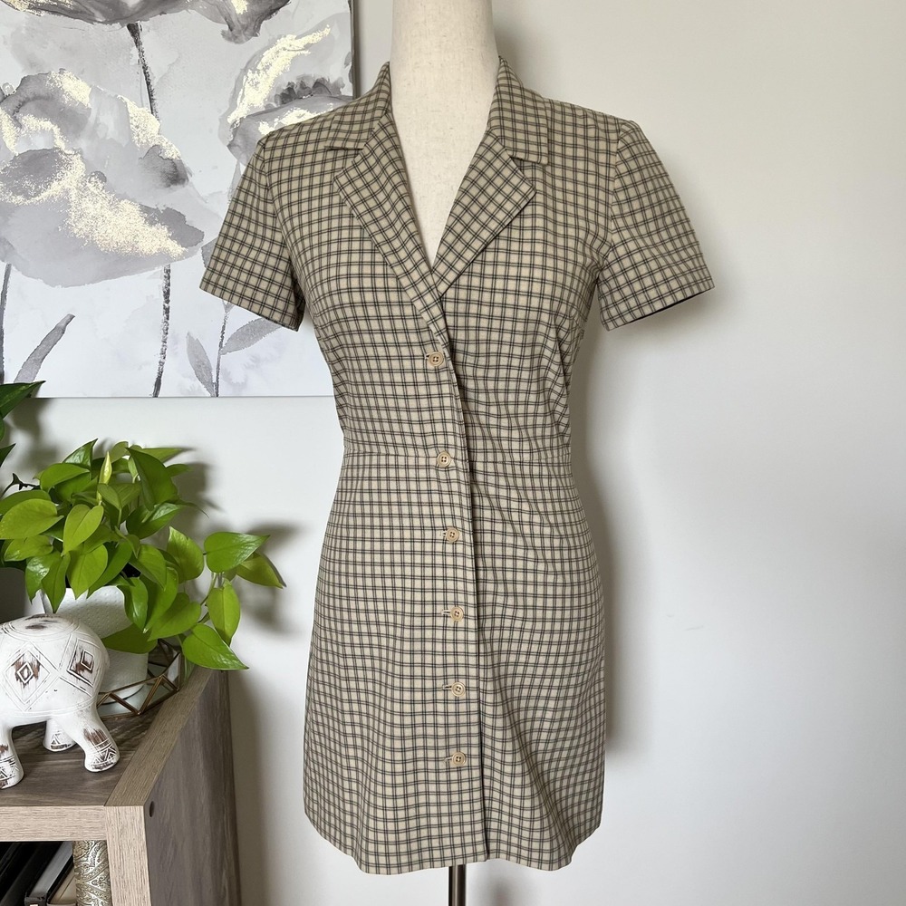 Aritzia Sunday Best Dress XS Beige Plaid Button Front Mini Preppy Academia